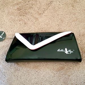 Sourpuss Bettie Page clutch